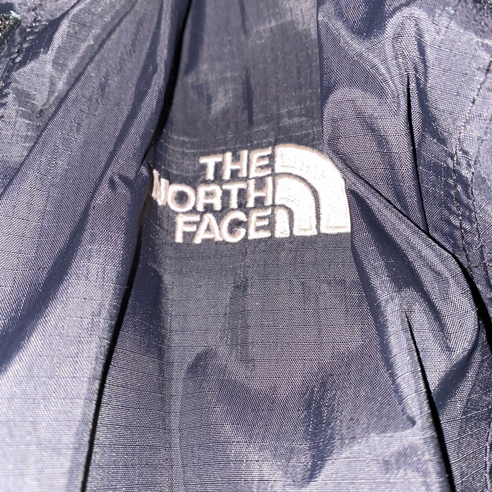 The North Face windbreaker size small pre owned